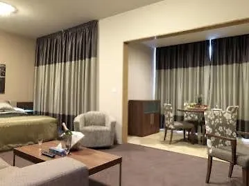 City Suite Hotel Beirut 4*,